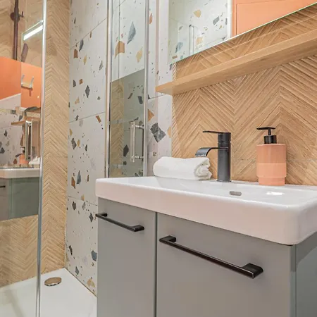 Lumineux Vieux-nice A Pied Apartment